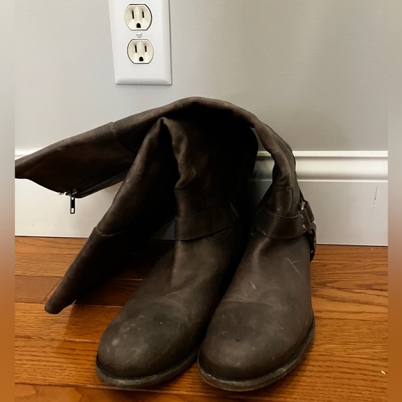 Frye Gray Genuine Leather Boots - Picture 2 of 3
